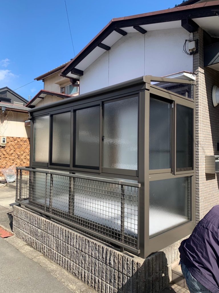 愛知県東海市LIXILサンルームサニージュ新設エクステリア工事店【窓香房】