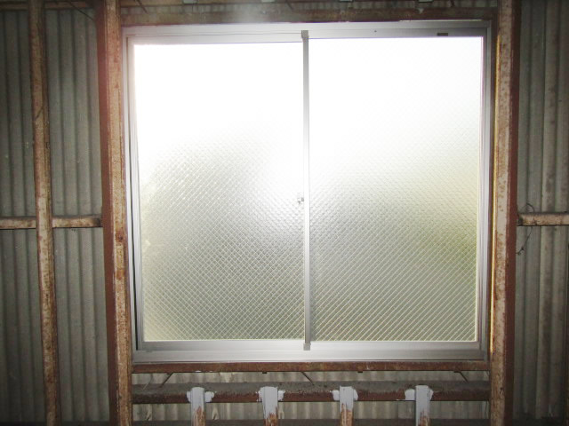 三重郡川越町　サッシ取り替え　カバー工法