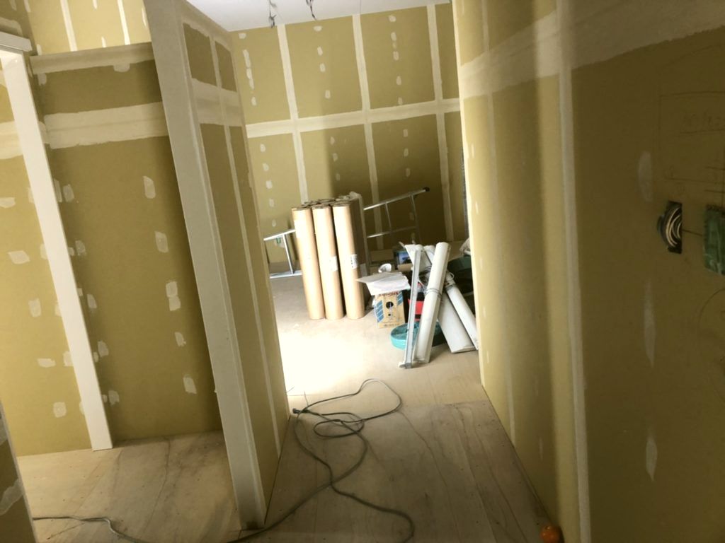 東京都世田谷区　スポーツジム置床工事　フリーフロアCP