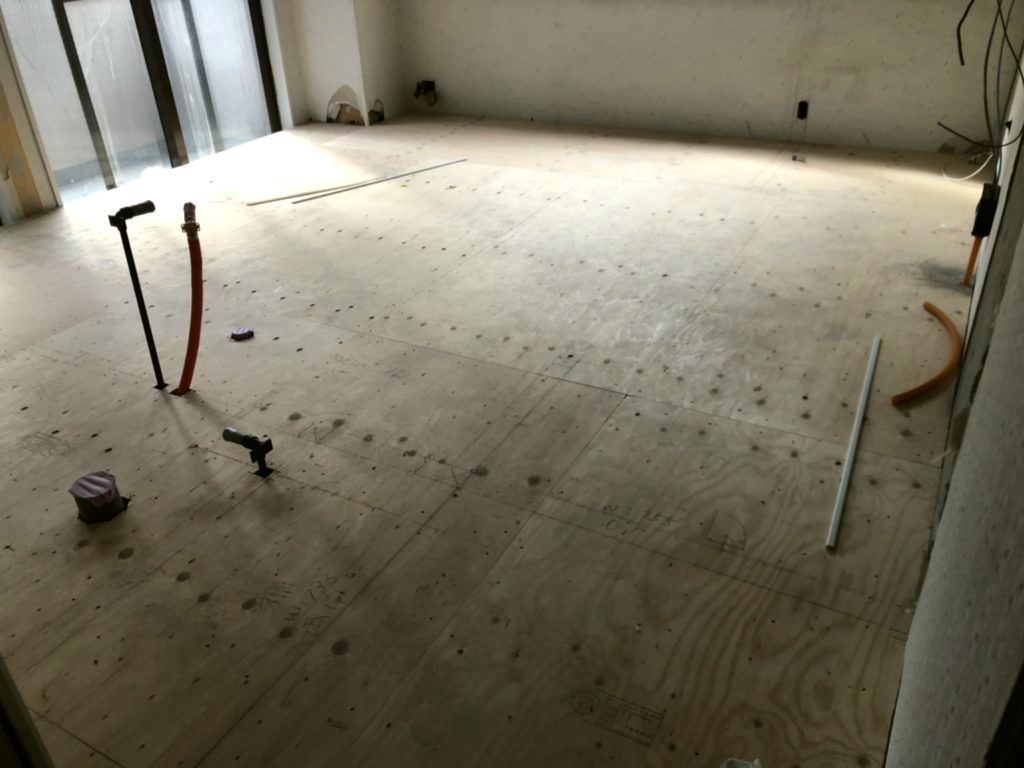 神奈川県相模原市　旅館リフォーム置床工事