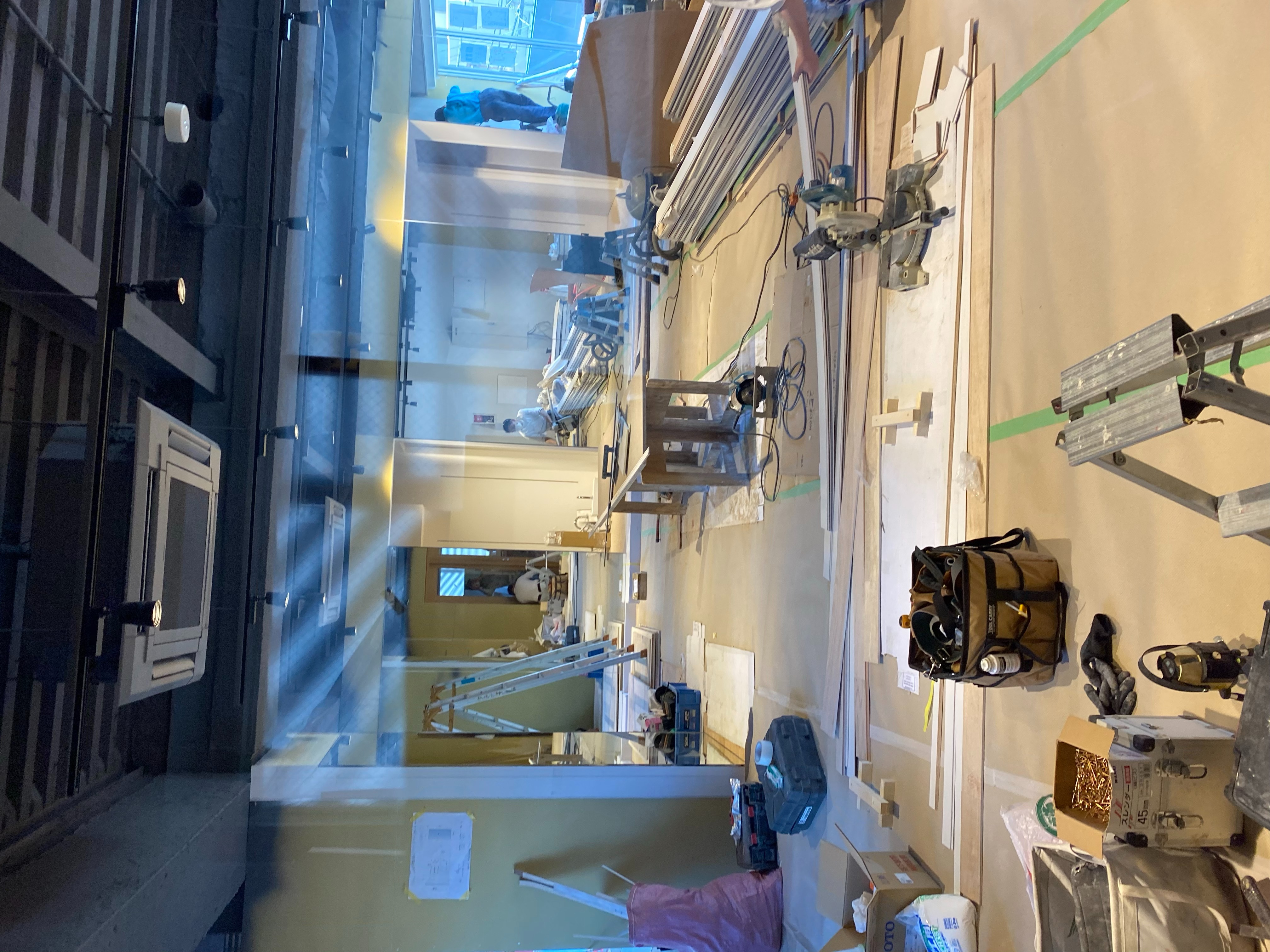 東京都港区西麻布　スポーツジム置床工事