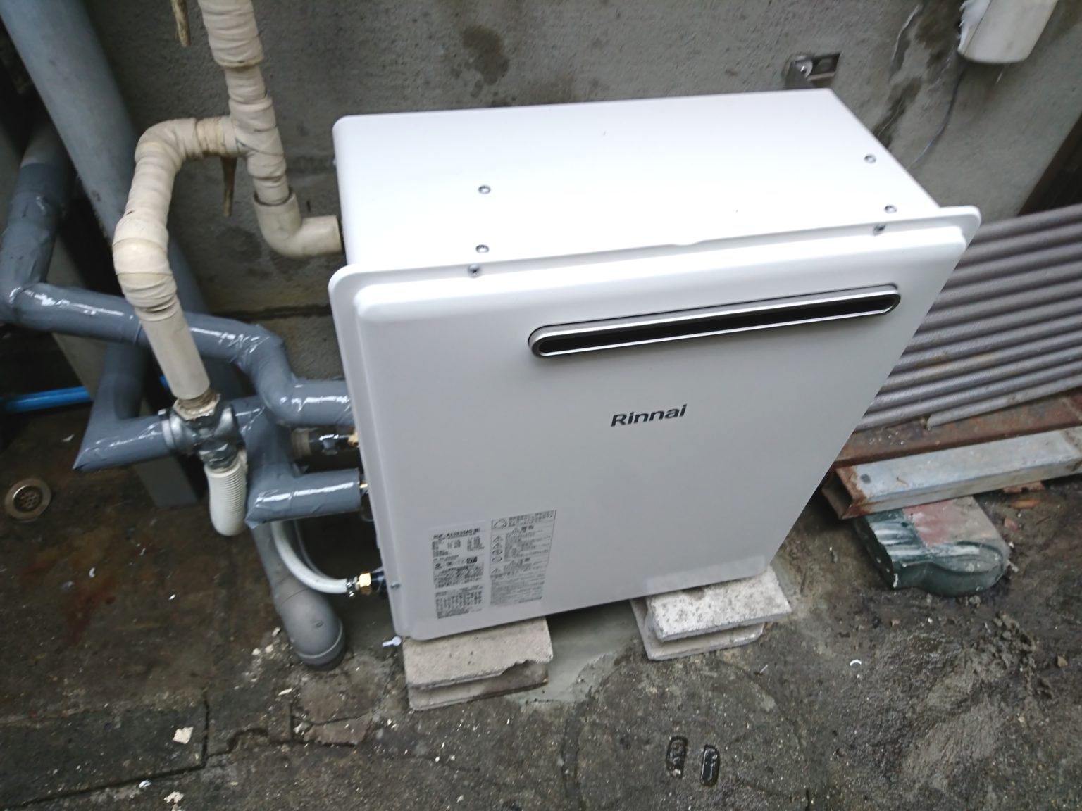 名古屋市緑区　ガス給湯器取替工事