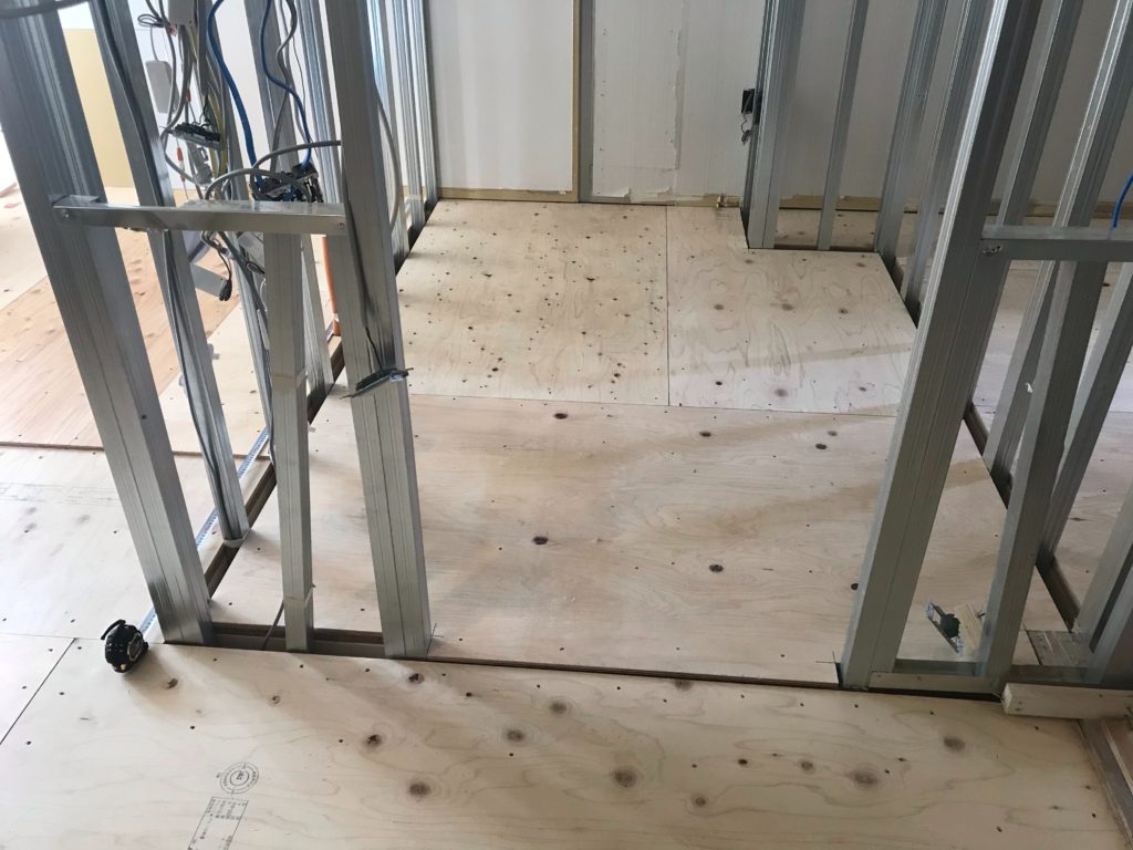 神奈川県川崎市高津区　置床工事