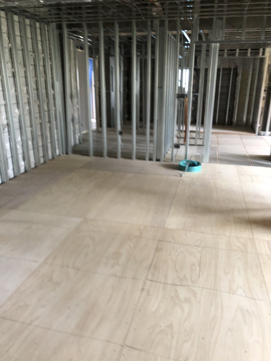 横浜市旭区フクビフリーフロアCPEP置床工事