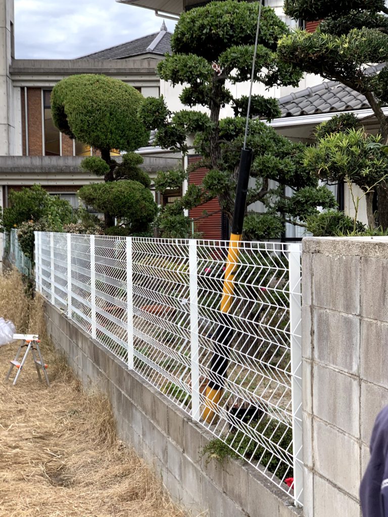愛知県碧南市タカショーフェンス・トレメッシュフェンス工事店【ホンダトーヨー住器株式会社】【窓香房】