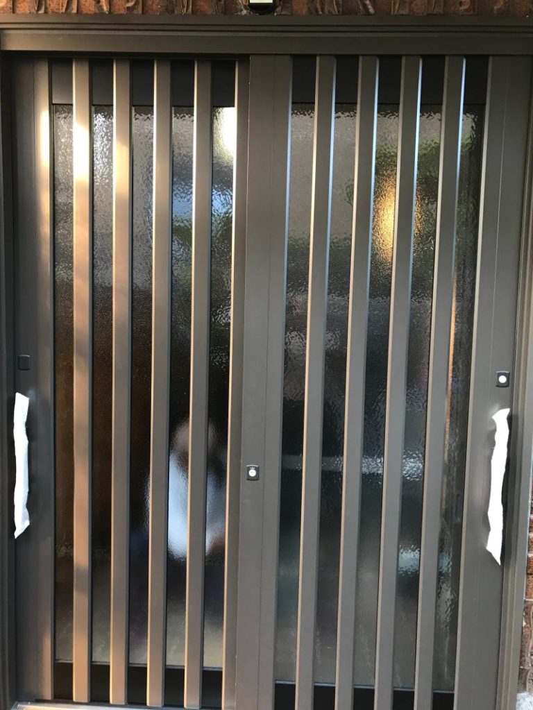 愛知県大府市　玄関引戸リフォーム工事　SG仕様