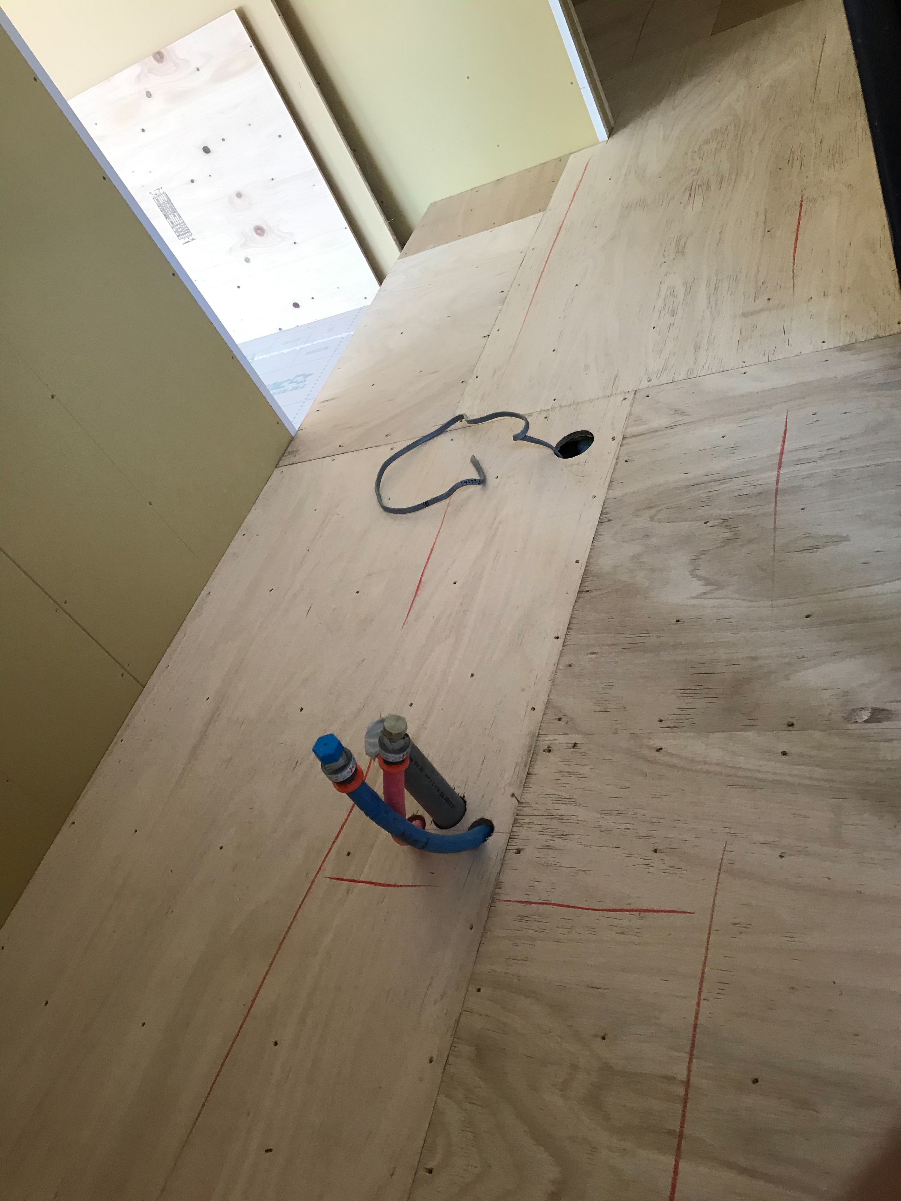 東京都港区　美容院の置床工事