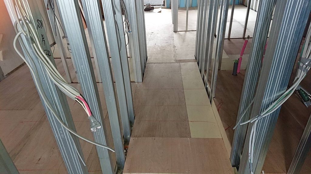 神奈川県川崎市中原区　マンションの置床工事