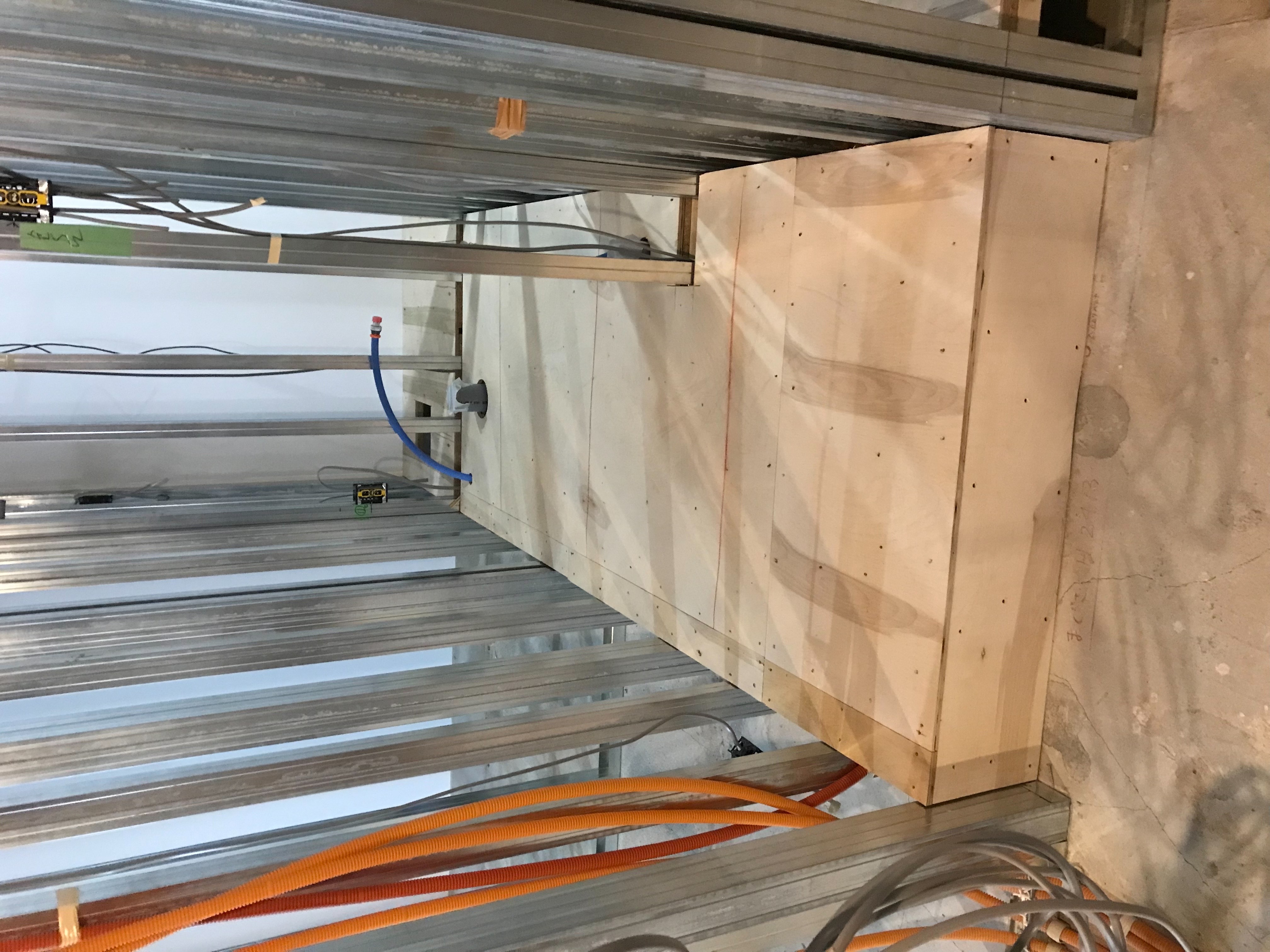 神奈川県横浜市西区　置床工事