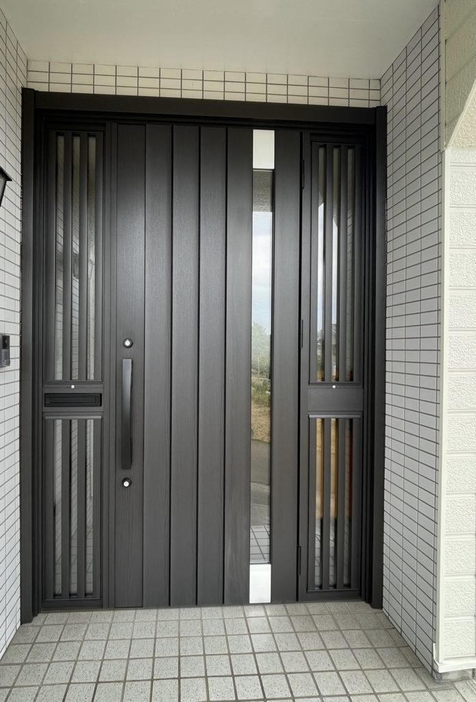 愛知県大府市東新町　玄関ドア取替工事