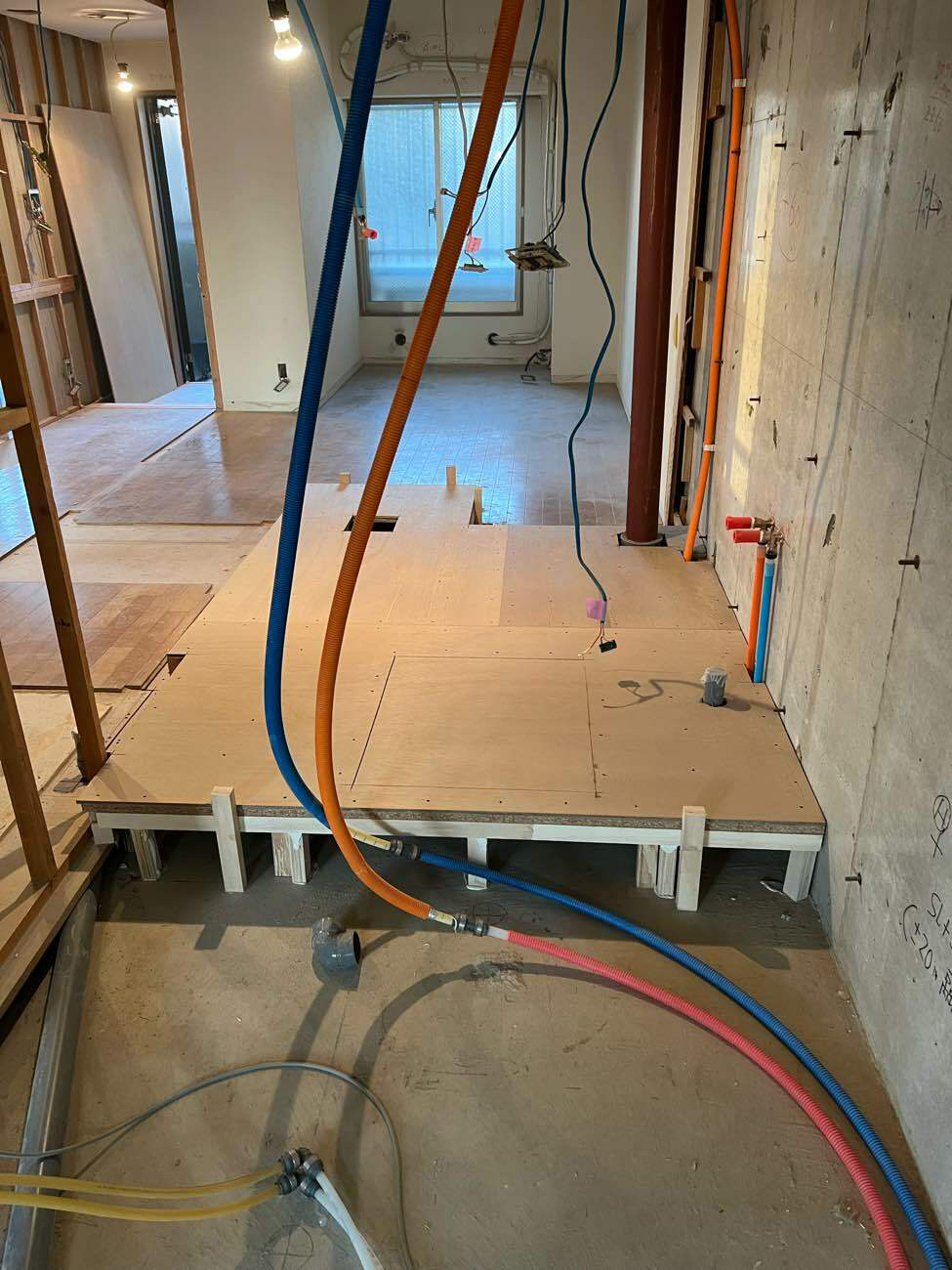 東京都目黒区　マンションの置床工事