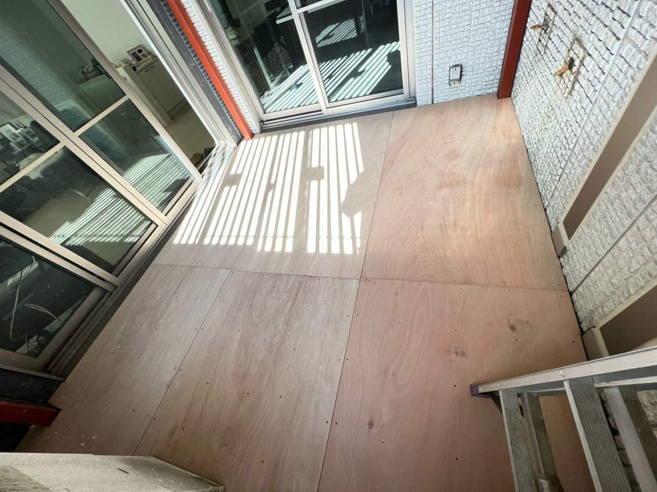 東京都東村山市　戸建住宅のバルコニー床工事