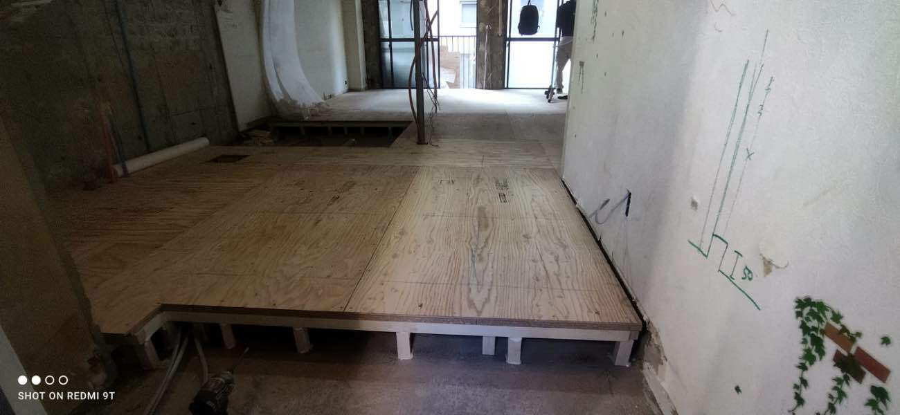 東京都港区　マンション1日置床工事