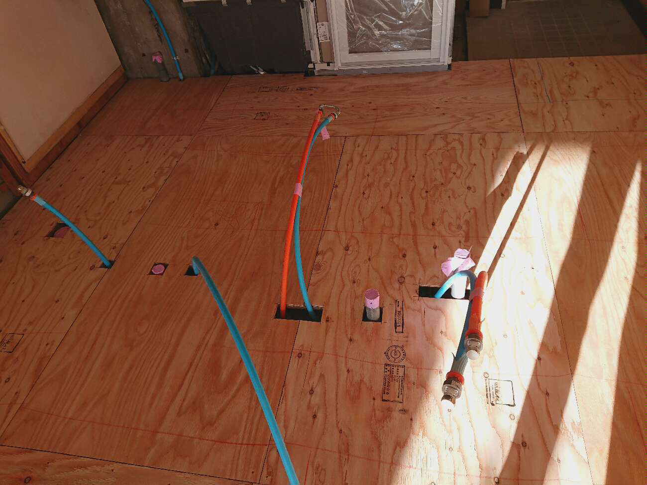 東京都港区　マンションの置床工事