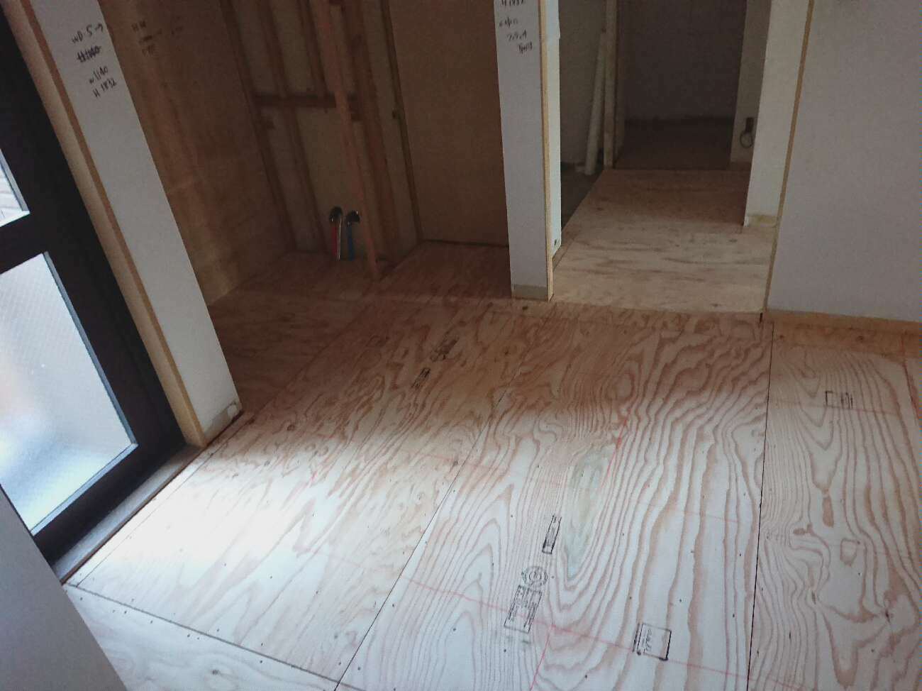 東京都品川区　マンションの1日置床工事