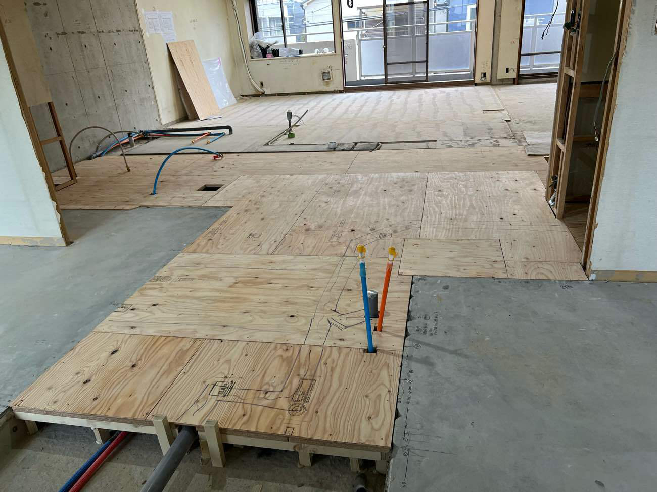 東京都品川区　マンション置床工事