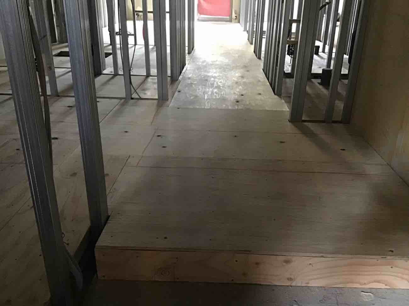 神奈川県川崎市中原区　マンションの置床工事