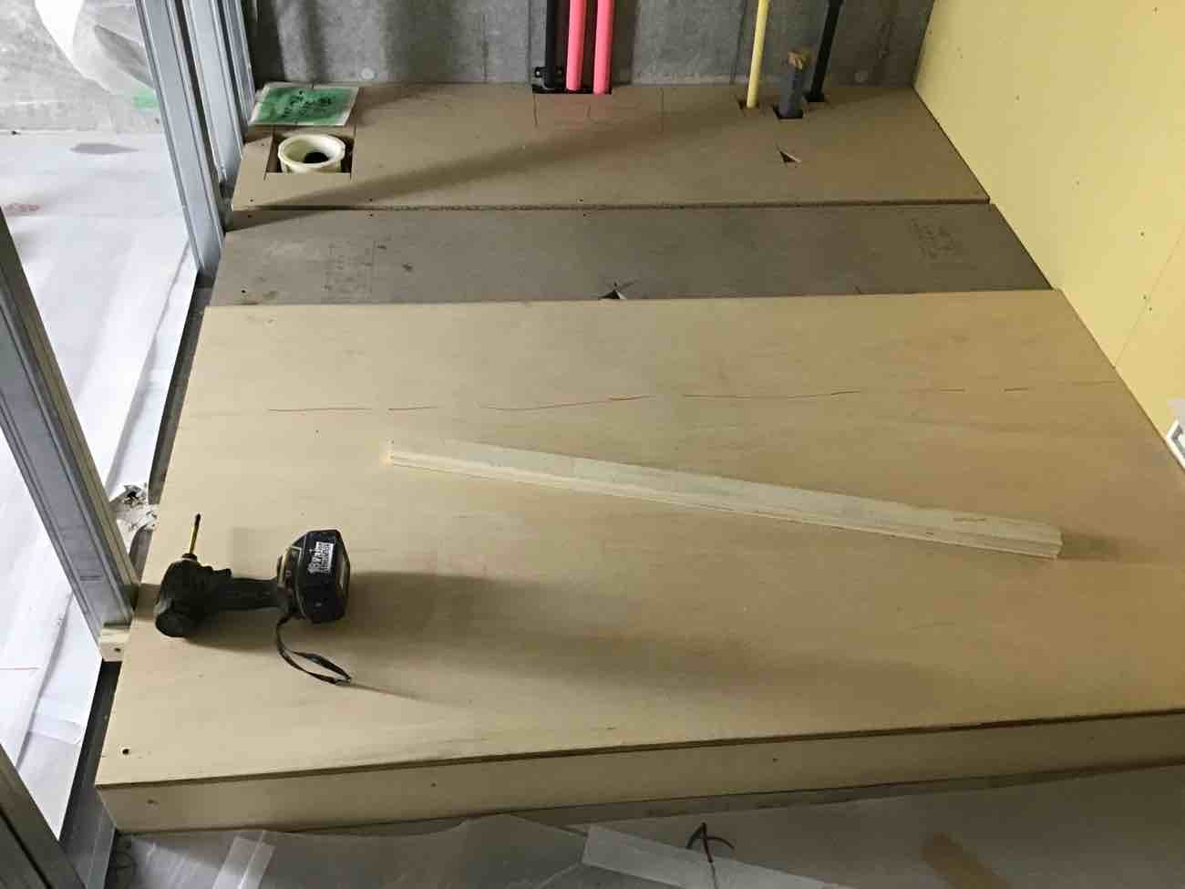 東京都渋谷区　マンション1日置床工事