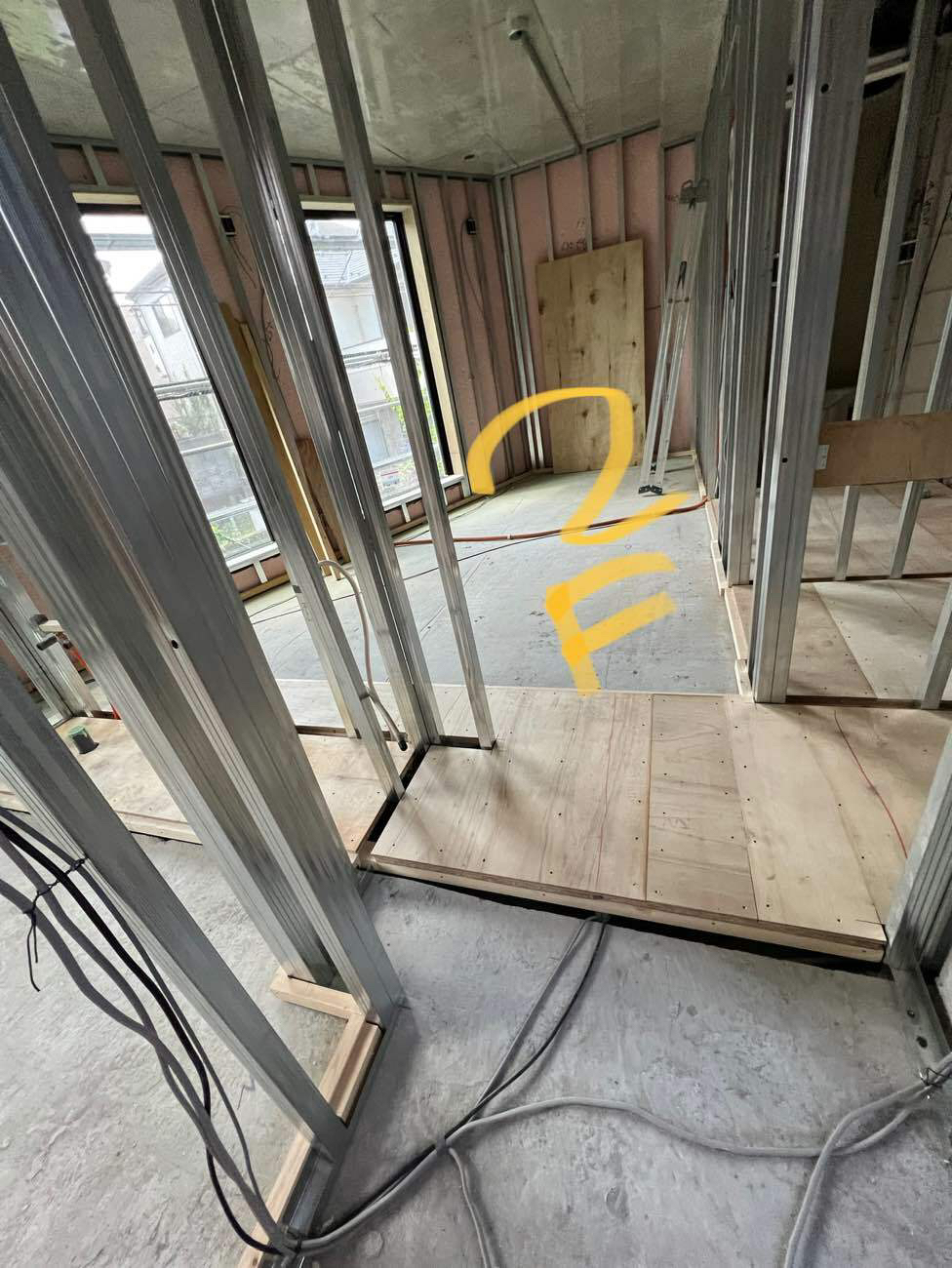 神奈川県川崎市高津区　マンションの置床工事