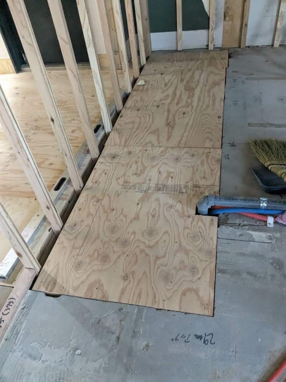 東京都中央区　マンション1日置床工事