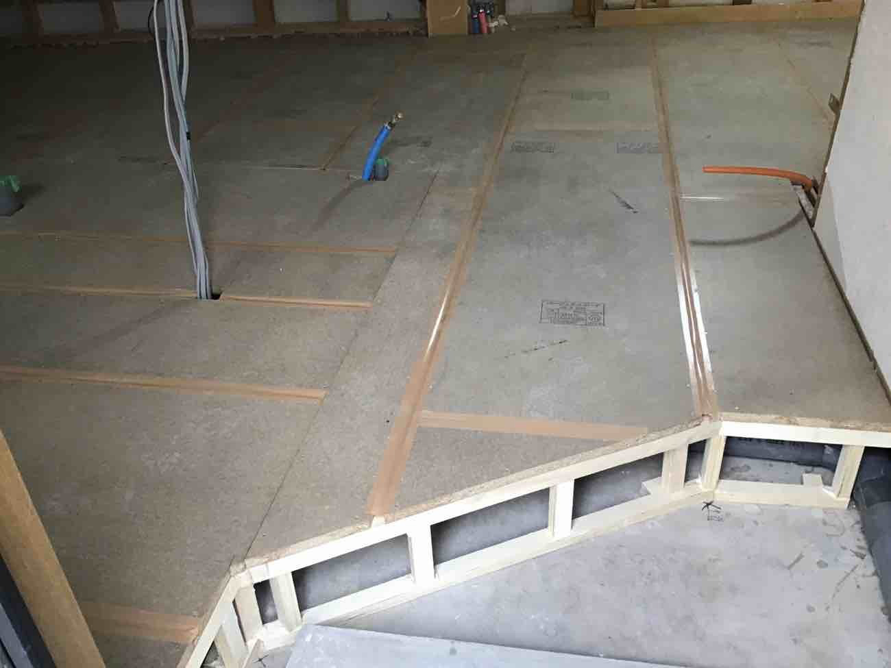 東京都豊島区　マンションの置床工事